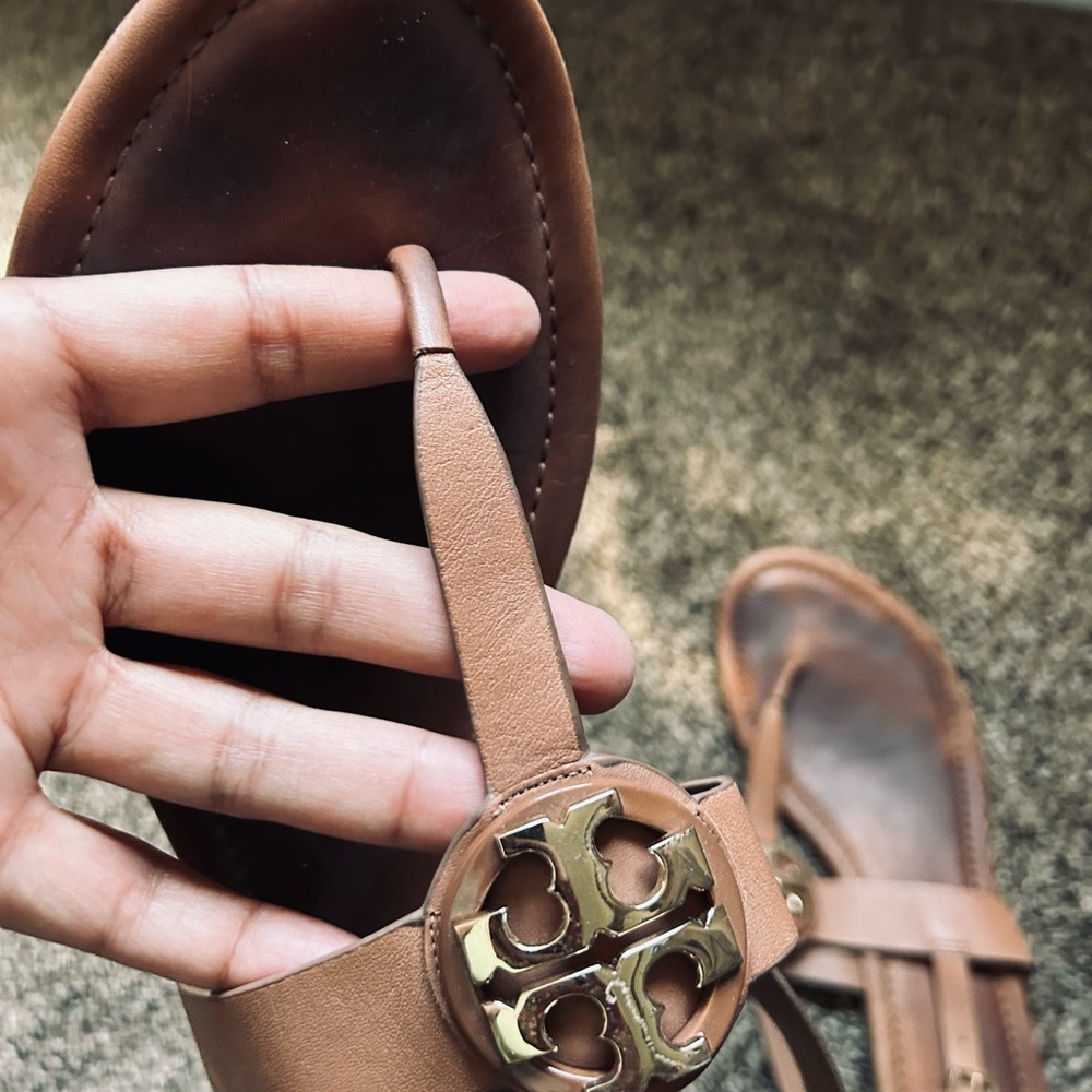 Tory Burch Tan Sandals with Gold Emblem